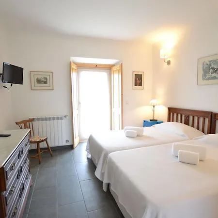 Casa Rendufas Bed & Breakfast